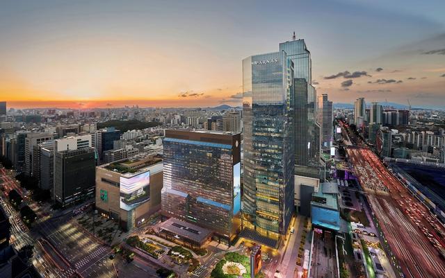 جراند إنتركونتننتال سول بارناس باي آيتش جي