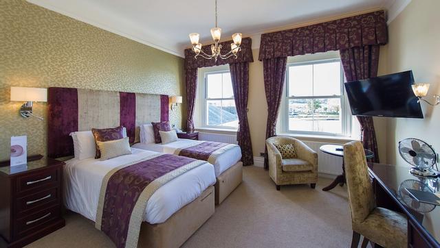 ذي إمبريال هوتل