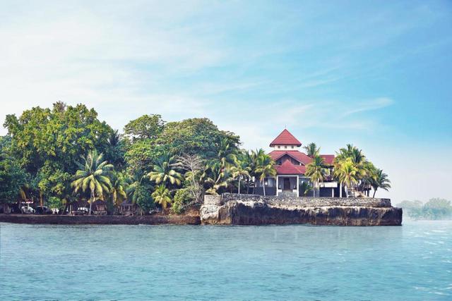 Patra Anyer Beach Resort